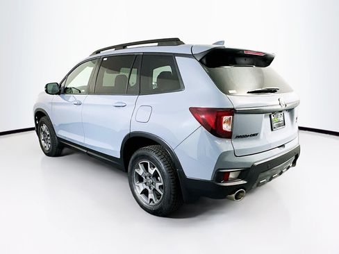 Used 2023 Honda Passport TrailSport image 5