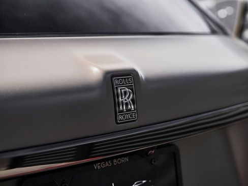 Used 2026 Rolls-Royce Cullinan Black Badge AWD/4WD image 12