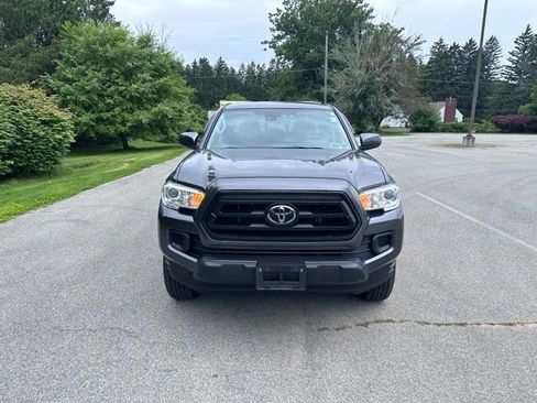 Used 2023 Toyota Tacoma SR AWD/4WD image 8