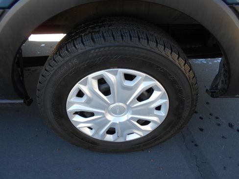 Used 2023 Ford Transit 350 XLT image 20