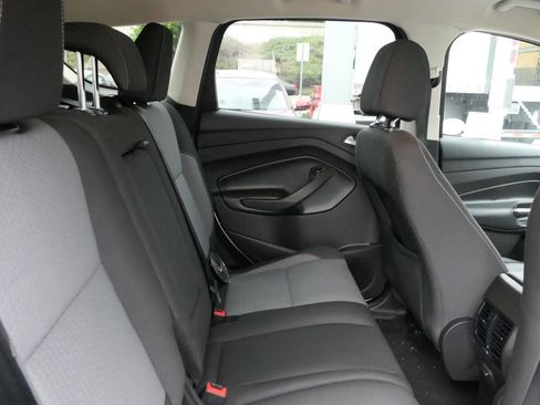 Used 2017 Ford Escape SE image 26