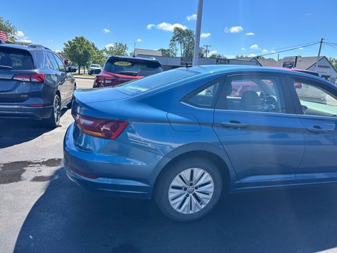 Used 2019 Volkswagen Jetta S w/ Driver Assistance Package FWD image 9
