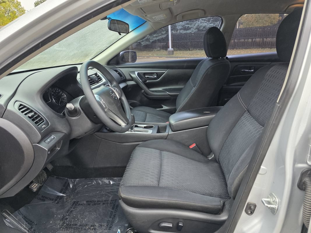 Used 2016 Nissan Altima 2.5 S w/ Power Driver Seat Package FWD image 15