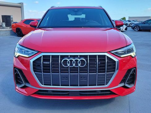 New 2025 Audi Q3 2.0T Premium w/ Convenience Package AWD/4WD image 9