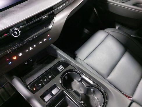 Certified 2025 Nissan Murano SV w/ Cargo Package image 26