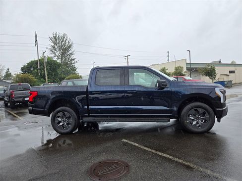 New 2025 Ford F150 Lightning Flash image 4