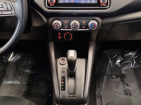 Certified 2024 Nissan Kicks S image 22