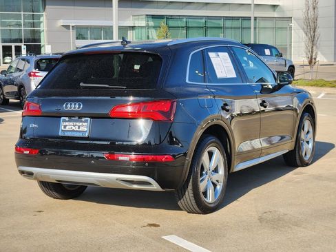 Used 2019 Audi Q5 Prestige w/ Prestige Package image 7