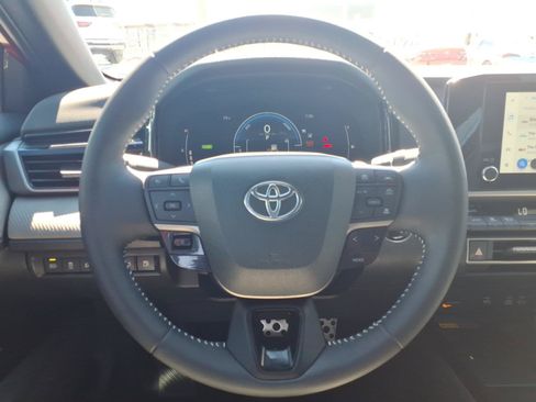 Certified 2025 Toyota Camry SE w/ Convenience Package FWD image 12