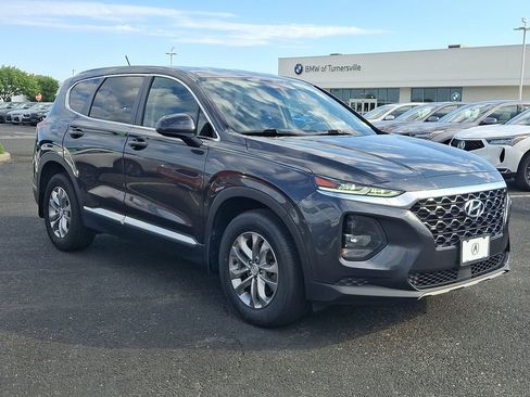 Used 2020 Hyundai Santa Fe SE AWD/4WD image 3
