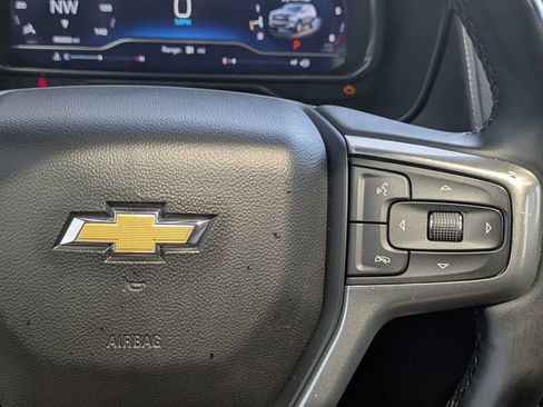 Used 2023 Chevrolet Tahoe Premier w/ LPO, Illumination Package RWD image 21