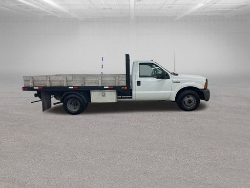 Used 2006 Ford F350 XL RWD image 12