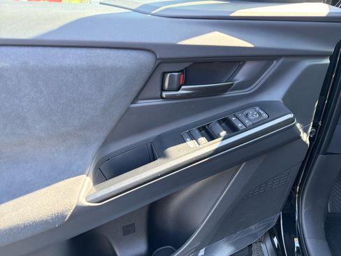 New 2026 Toyota C-HR AWD/4WD image 9
