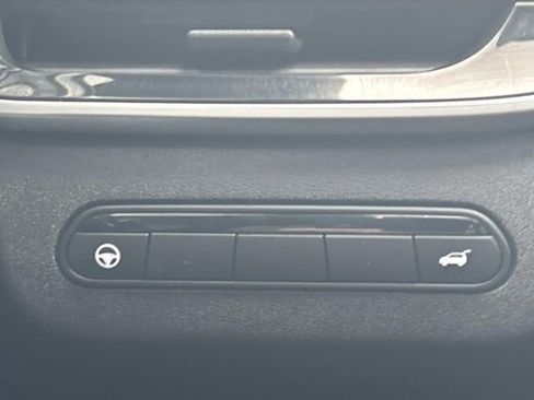 Used 2025 INFINITI QX60 Luxe AWD/4WD image 29
