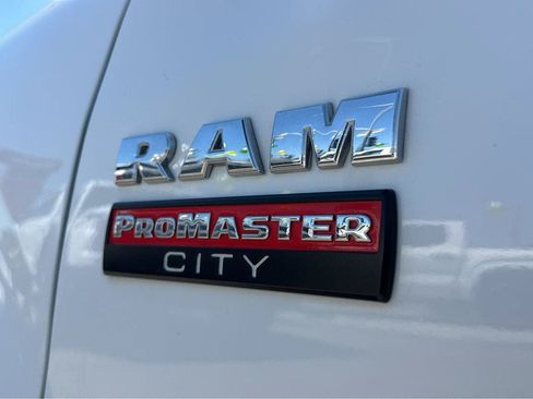 Used 2022 RAM ProMaster City Tradesman FWD image 38