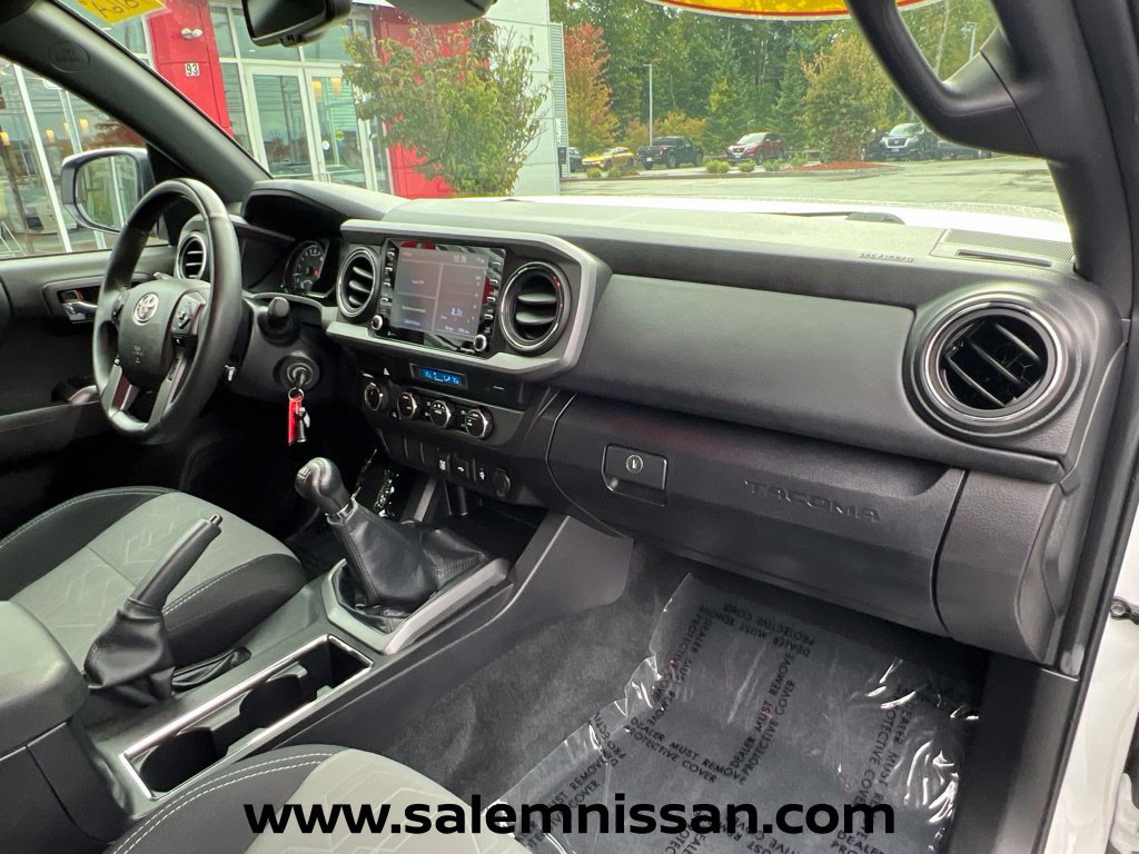Used 2023 Toyota Tacoma TRD Off-Road AWD/4WD image 23