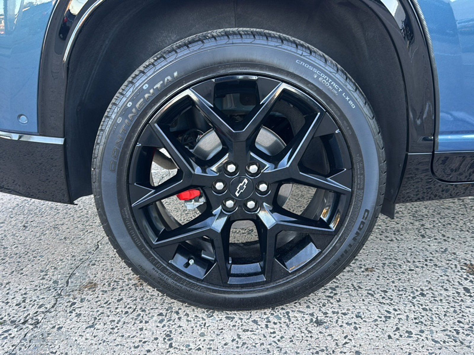 Used 2024 Chevrolet Traverse RS w/ LPO, Floor Liner Package AWD/4WD image 49