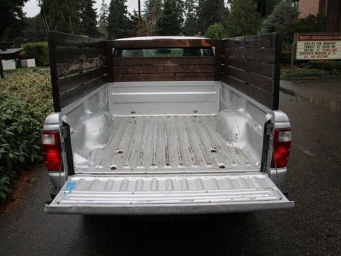 Used 2004 Ford Ranger XLT image 14