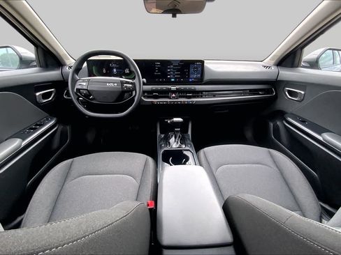Used 2025 Kia K4 FWD image 15