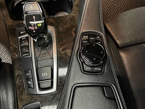 Used 2016 BMW 640i Convertible RWD image 33