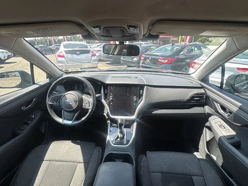 Used 2023 Subaru Outback Premium AWD/4WD image 25