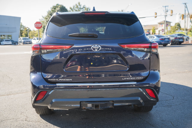 Used 2021 Toyota Highlander Limited AWD/4WD image 6