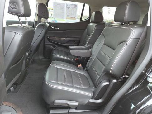 Used 2023 GMC Acadia Denali w/ Denali Technology Package AWD/4WD image 14