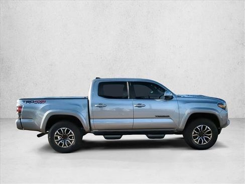 Used 2021 Toyota Tacoma TRD Sport image 4