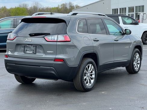 Used 2019 Jeep Cherokee Latitude Plus AWD/4WD image 44