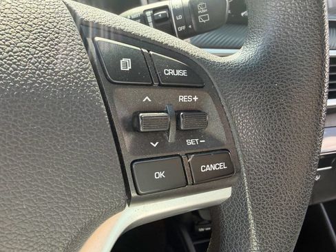 Used 2020 Hyundai Tucson SE FWD image 28