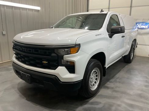Used 2023 Chevrolet Silverado 1500 W/T image 3