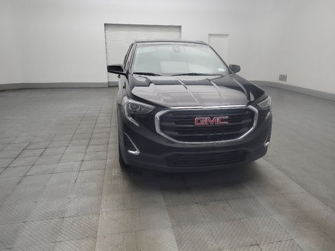 Used 2020 GMC Terrain SLE FWD image 14