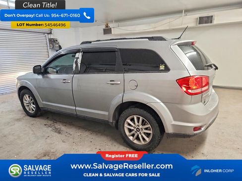 Used 2017 Dodge Journey SXT FWD image 3