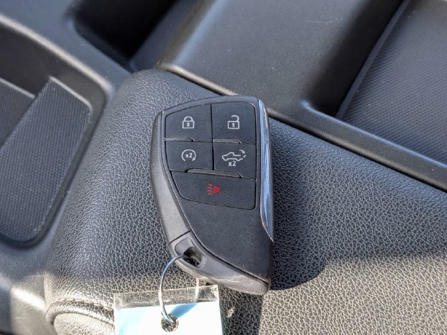 Used 2025 GMC Sierra 1500 SLT RWD image 32