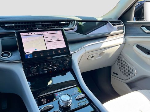 Certified 2023 Jeep Grand Cherokee L Overland w/ Rear Seat Video Group I image 25