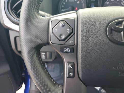 Used 2023 Toyota Tacoma TRD Off-Road w/ Technology Package image 24