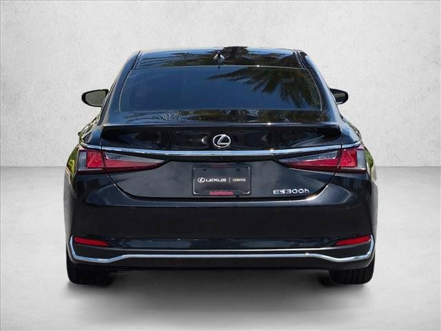 Used 2025 Lexus ES 300h w/ Premium Package FWD image 8