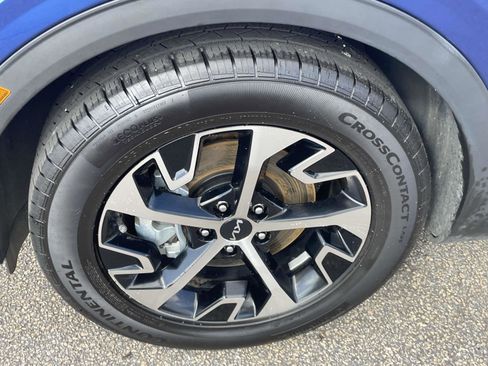 Used 2023 Kia Sportage EX image 28