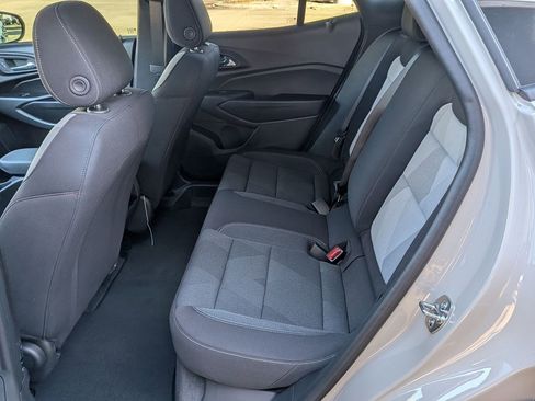 New 2026 Chevrolet Trax RS w/ Sunroof Package FWD image 22