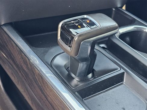 Used 2023 GMC Sierra 1500 SLT w/ SLT Premium Package image 23