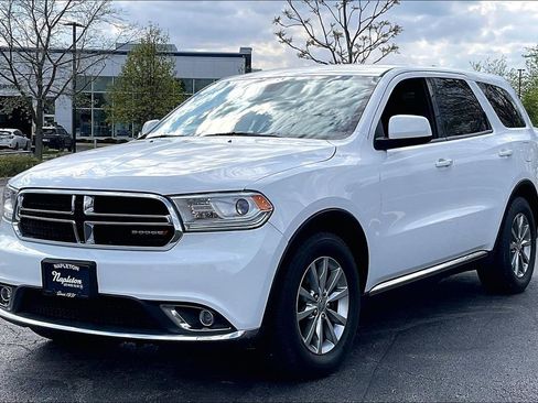 Used 2018 Dodge Durango SXT w/ 3rd Row Seating Group RWD image 15