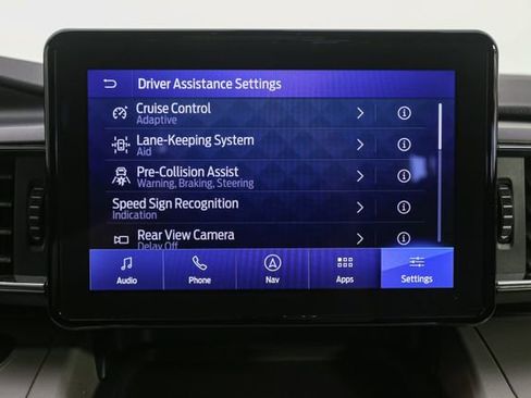 Used 2023 Ford Explorer XLT w/ Equipment Group 202A image 24