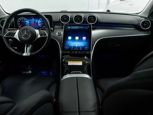 Used 2025 Mercedes-Benz C 300 4MATIC Sedan image 9