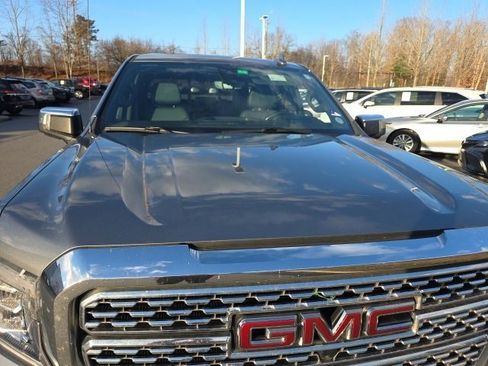 Used 2020 GMC Sierra 1500 Denali w/ Denali Ultimate Package image 9