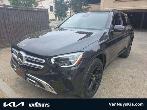 Used 2022 Mercedes-Benz GLC 300 image 1