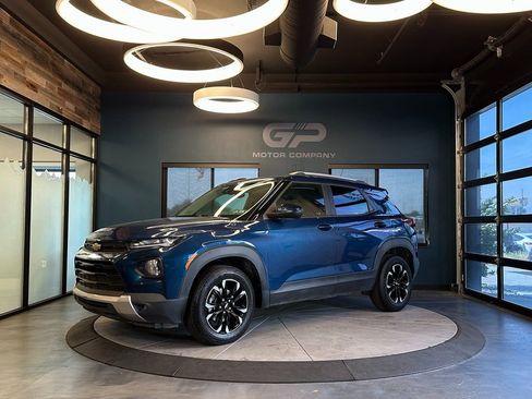 Used 2021 Chevrolet TrailBlazer LT w/ Convenience Package image 7