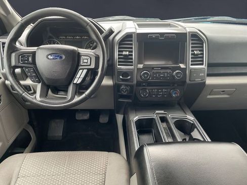 Used 2016 Ford F150 XLT w/ Equipment Group 302A Luxury RWD image 10