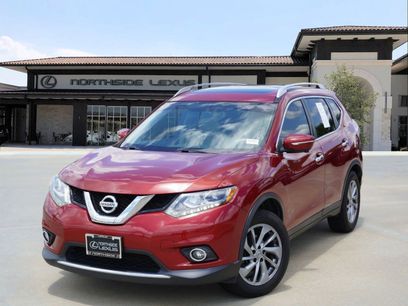 Used 2015 Nissan Rogue SL w/ SL Premium Package