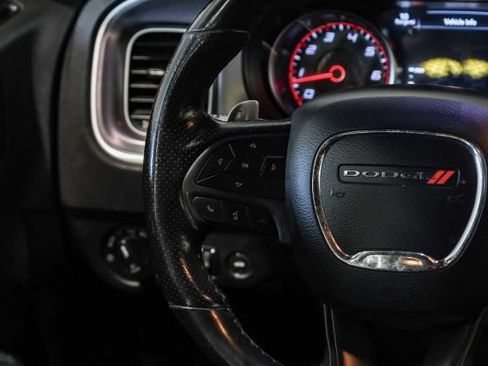 Used 2019 Dodge Charger Scat Pack w/ Driver Confidence Group RWD image 18