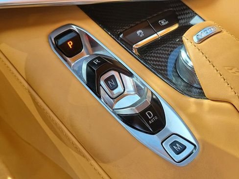 Used 2022 Chevrolet Corvette Stingray Premium Conv w/ 3LT RWD image 17